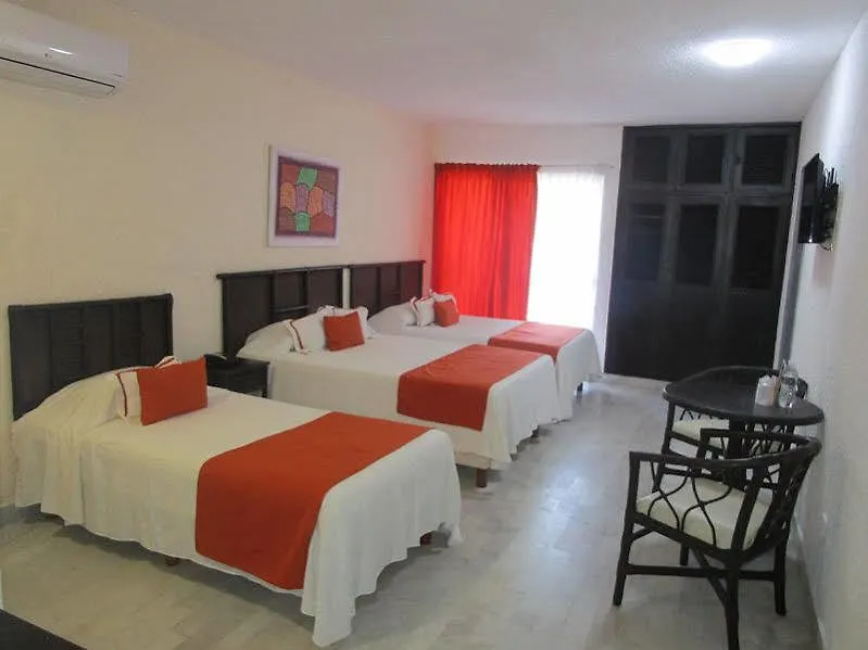 Celuisma Imperial Laguna Hotel Isla Mujeres