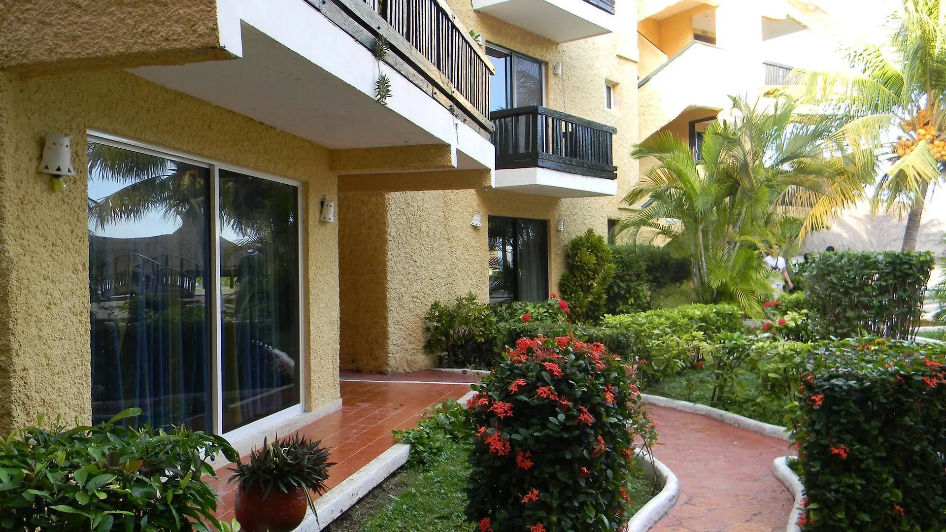 Celuisma Imperial Laguna Hotel Isla Mujeres