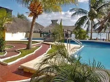 Celuisma Imperial Laguna Hotel Isla Mujeres
